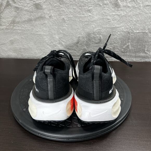 Nike ZoomX Invincible Run 3 Womens Size 8 Black White Lace Up Running Shoes - Picture 4 of 10